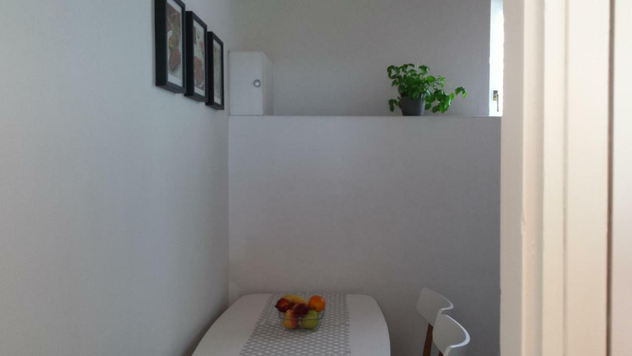Apartment Dinko Cres Bagian luar foto